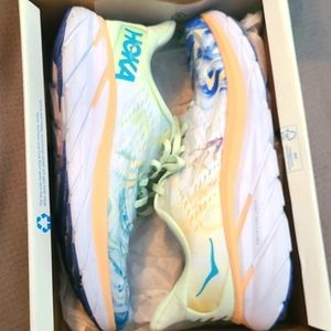 HOKA CLIFTON 8  tye-dye style womens running shoes SIZE 10